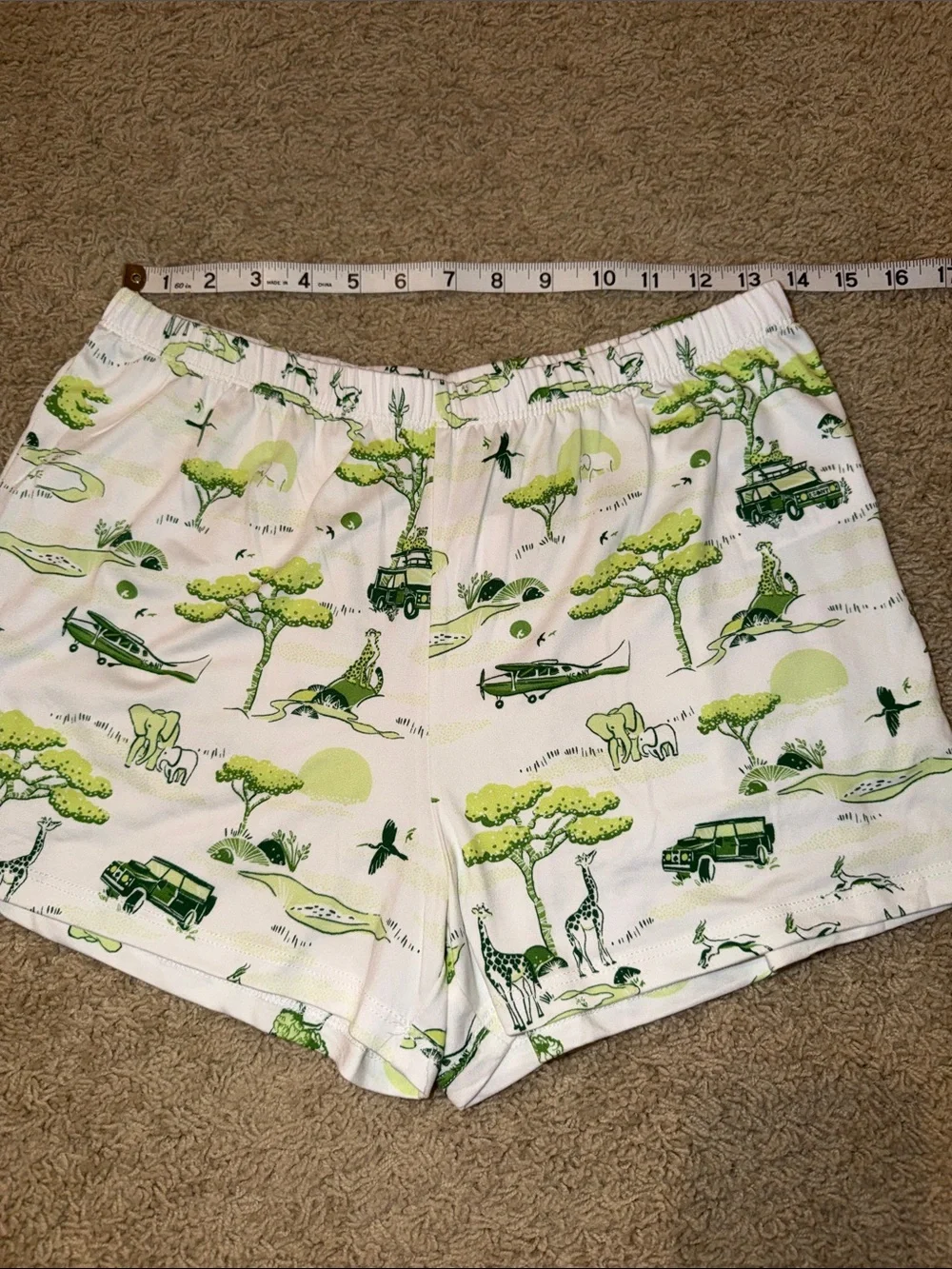kate spade White and Green Safari-Print Short Pajama Set
